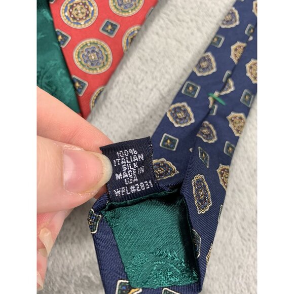 Tommy Hilfiger Red Geometric Pattern Silk Tie - Picture 4 of 6